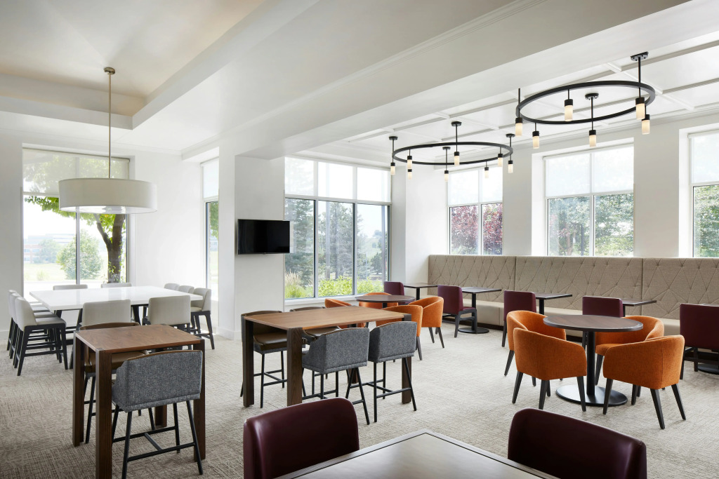 Hilton Garden Inn Denver South Park Meadows Area