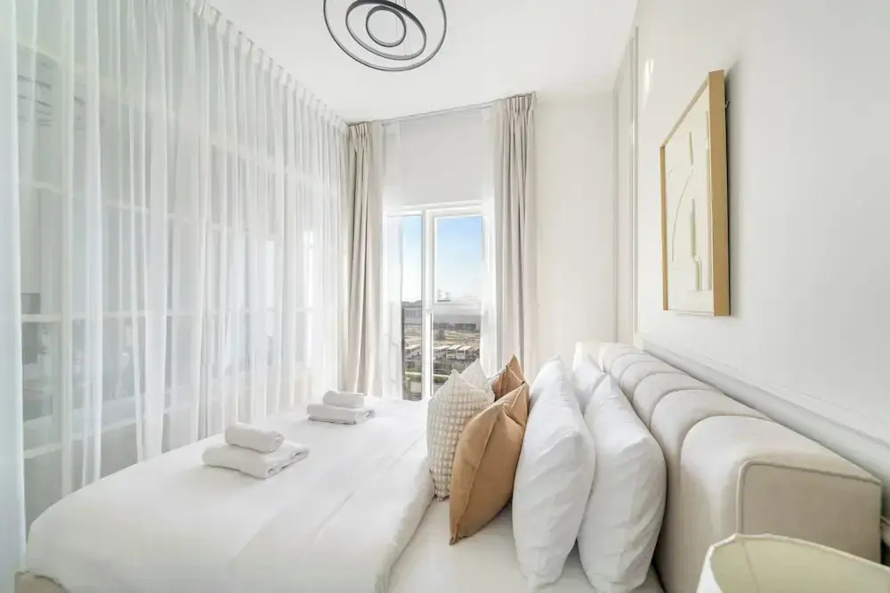 Golfville - Dubai Hills - Luxury Apartments by Canvas Holiday Homes