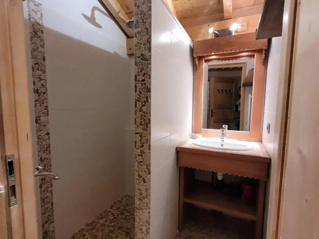 Appartement Les Gets, 2 pièces, 5 personnes - FR-1-598-75