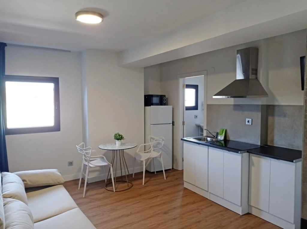 Hi Apartments Santander 3000