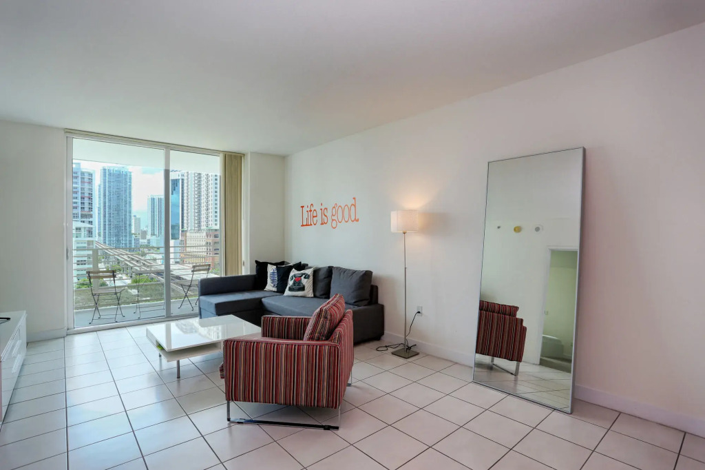 Nuovo Properties at Brickell 1st