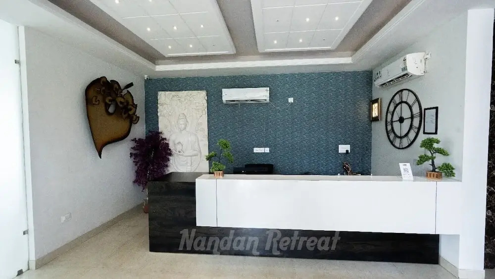 Hotel Urban Zip Affordable - #Near Prem Mandir #Chaar Dham