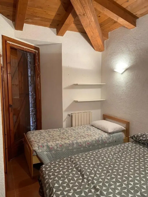 Villa Sleeps 12