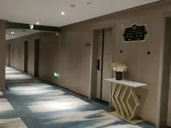 Yunjingwan Hotel (Beitun Bus Station)