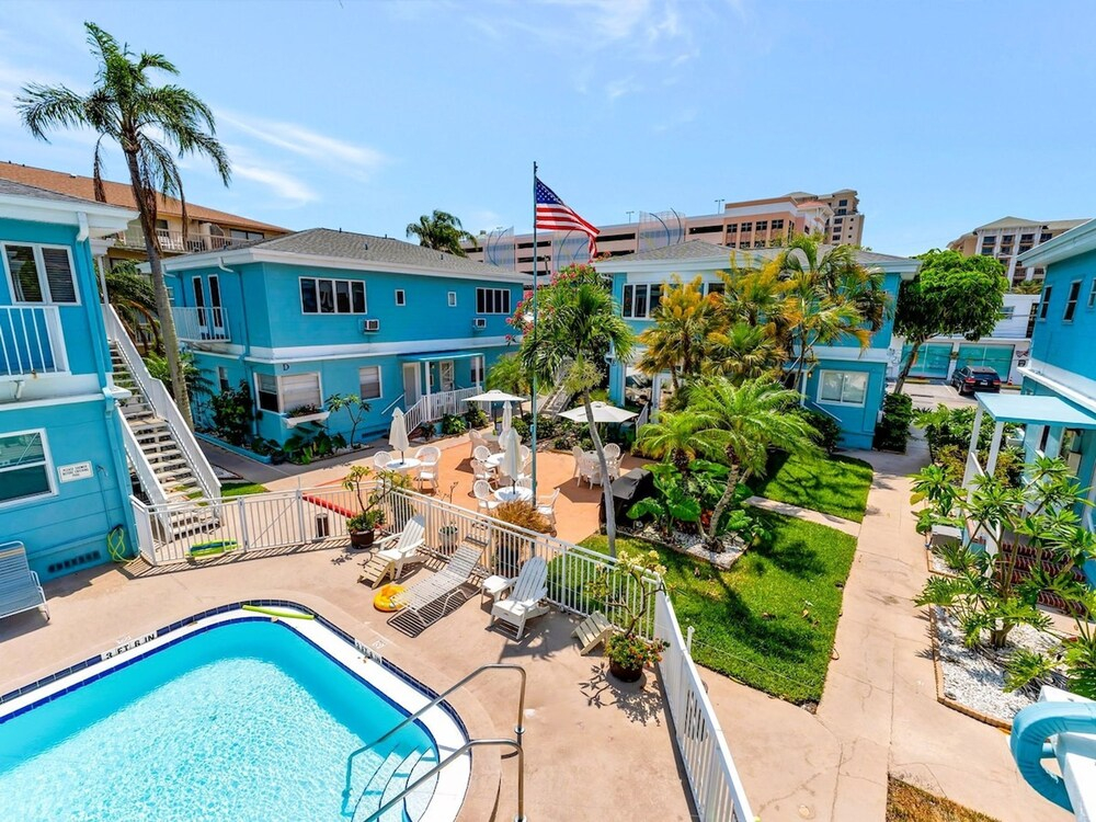 Luxury Waterside Suite 2mins 2 Beach Heated Pool