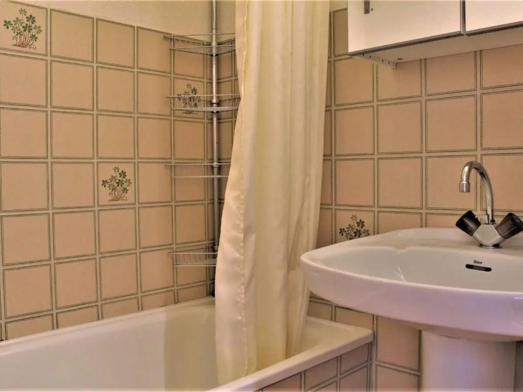 Appartement Risoul, 1 pièce, 4 personnes - FR-1-330-481