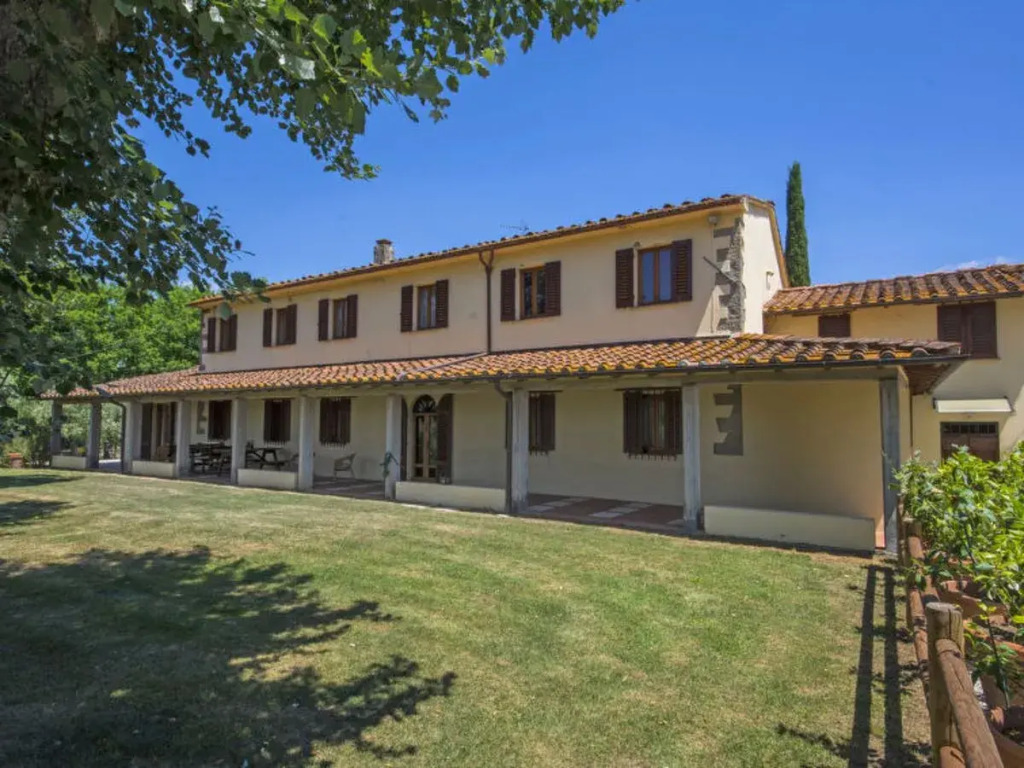 Villa Villa Beboli per 18 pax by Interhome