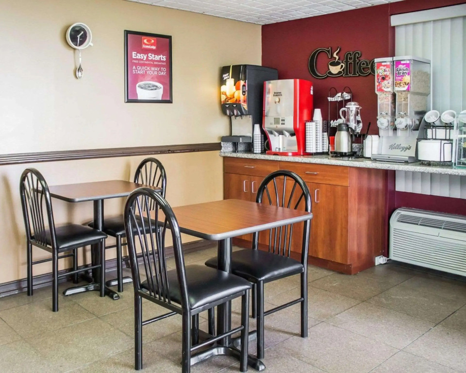 Econo Lodge Columbus West