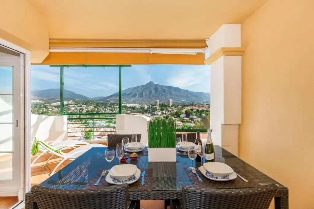 SAM2- 2 bedroom apartment close to Puerto Banus