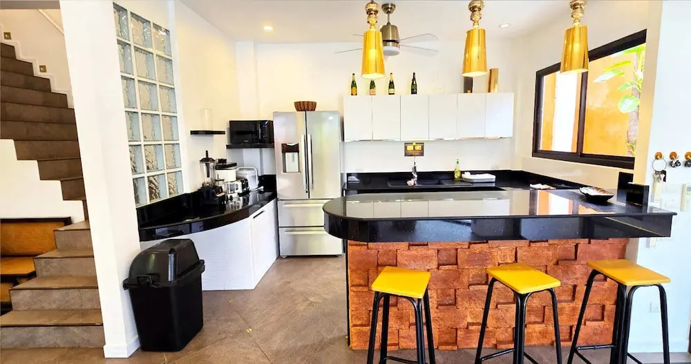 TUCHELAND Luxury Pool Villa Pattaya Walking Street