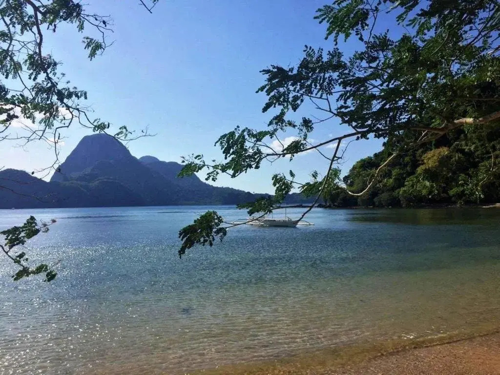 Garden Bay Beach Resort El Nido