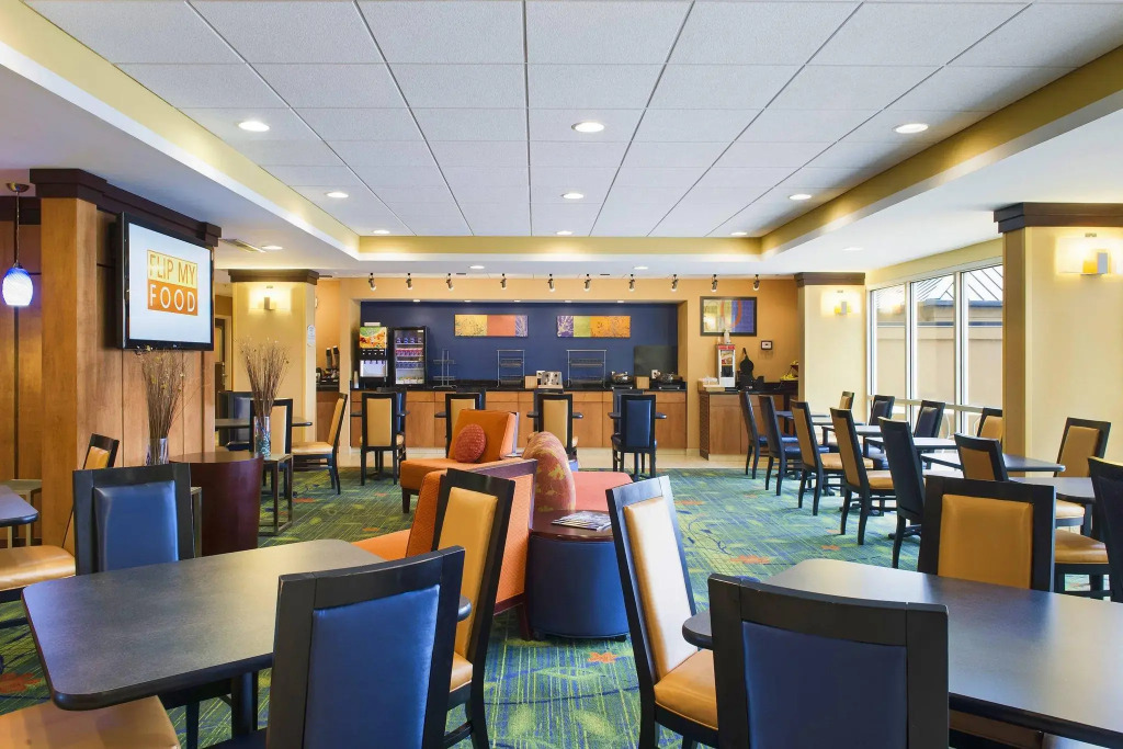 Fairfield Inn by Marriott Evansville East