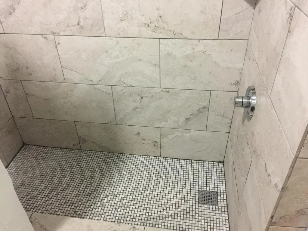 Island Suites Hobby Airport