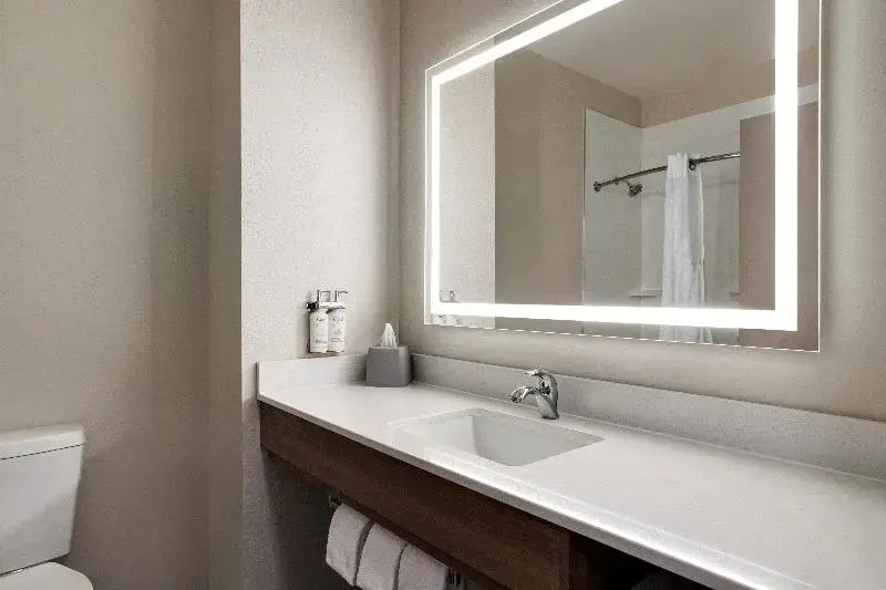 Holiday Inn Express Forrest City