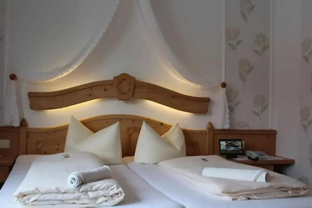 Hotel-Gasthof Zur Rose