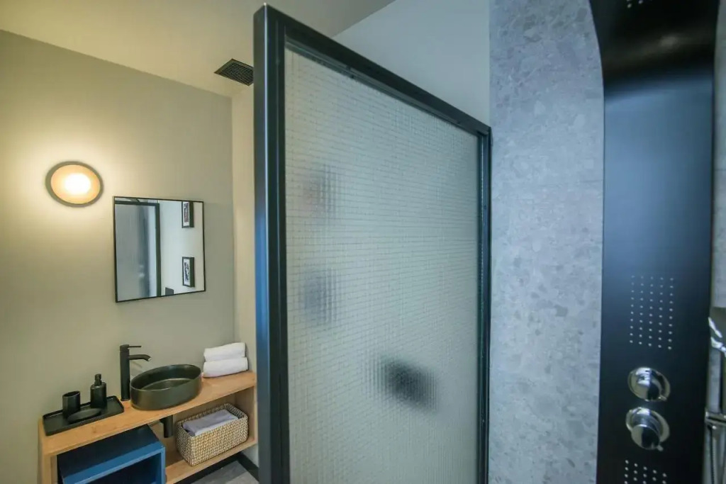 Metis Urbane Living Spaces