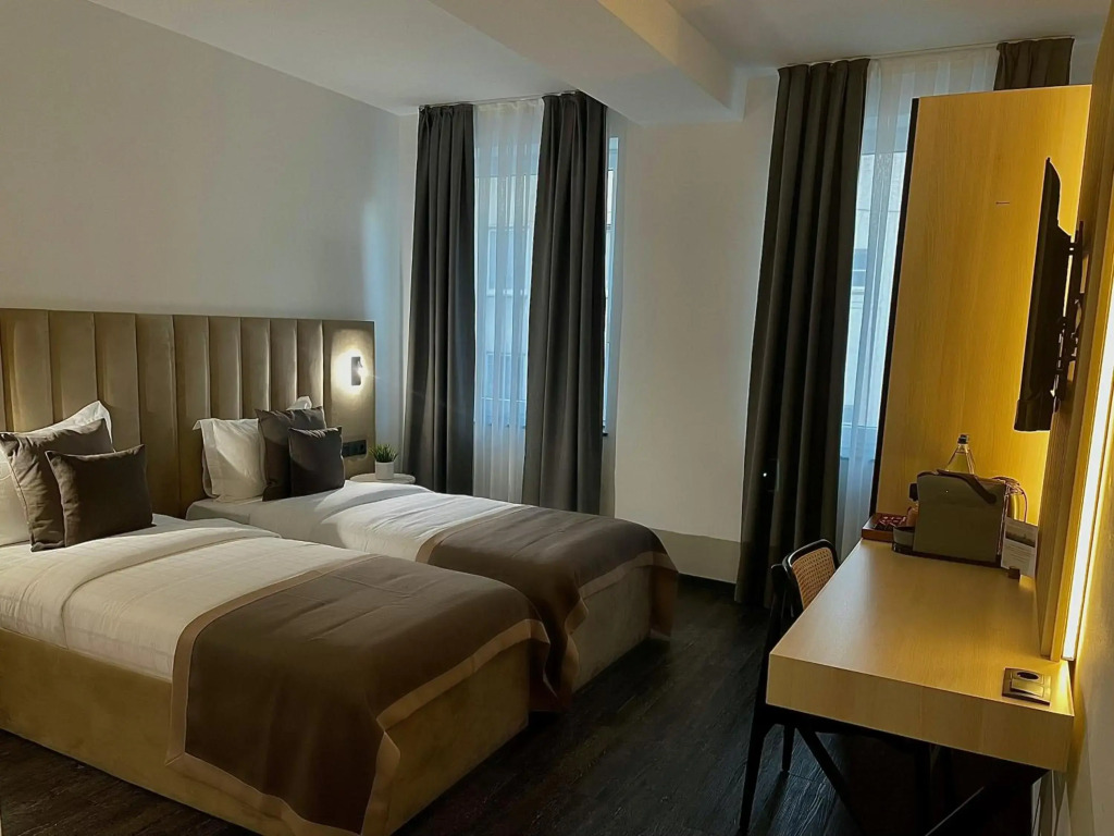 Bayers City Hotel