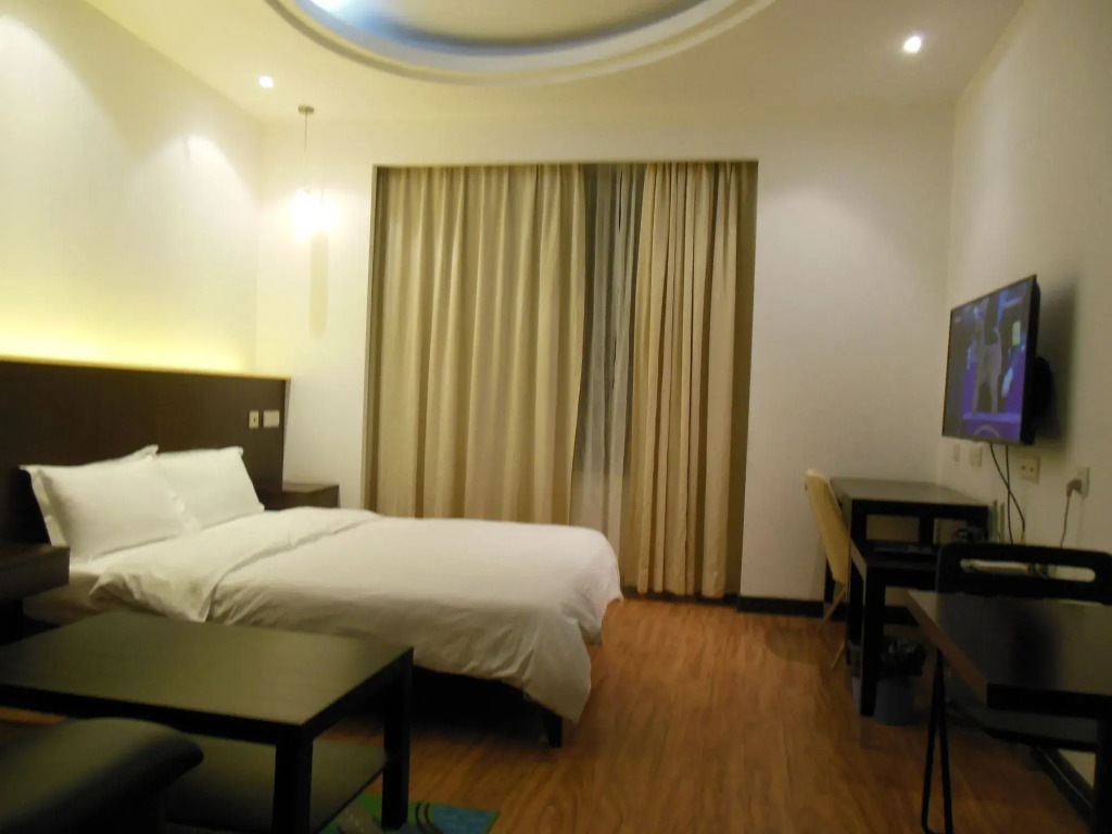 Shanghai Morden Universe Hotel Apartment
