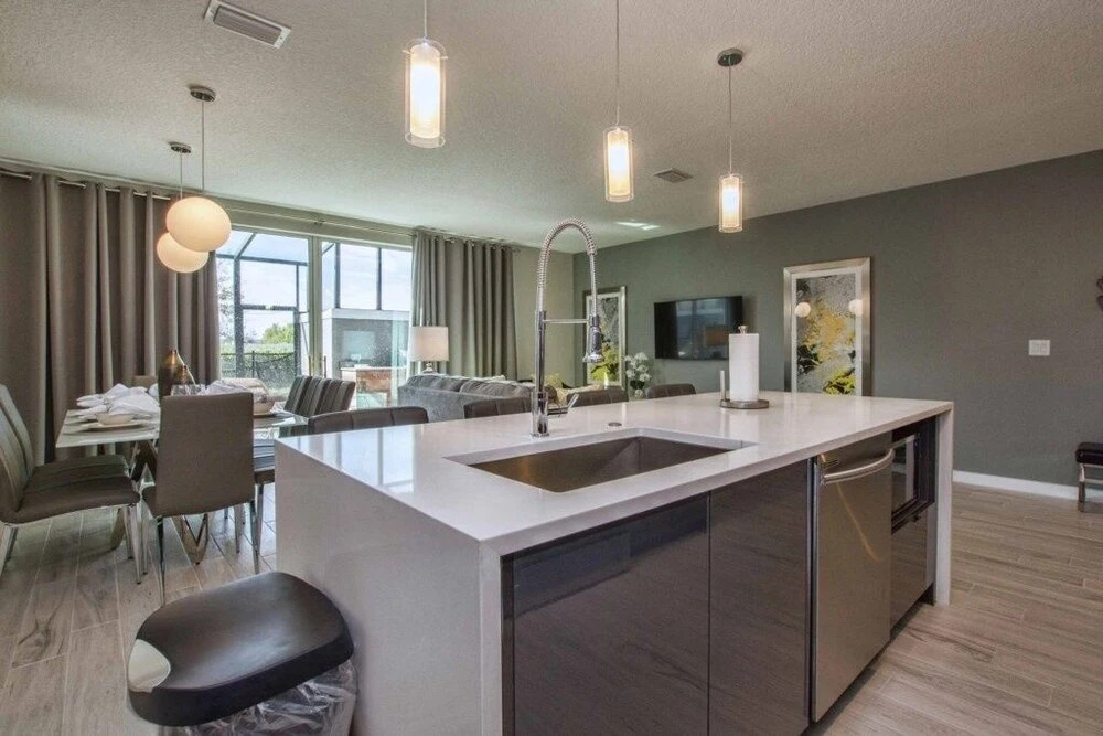 Lereve - 4 Bedrooms w Splashpool -1206lrr 4 Townhouse by Redawning