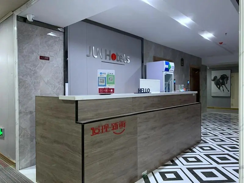 Jun Hotel Shandong Zaozhuang Tengzhou Olympic Sports Center