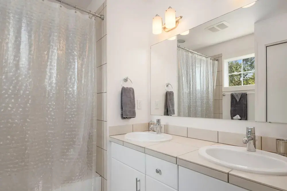 Seattle Vacation Home - The Olympics