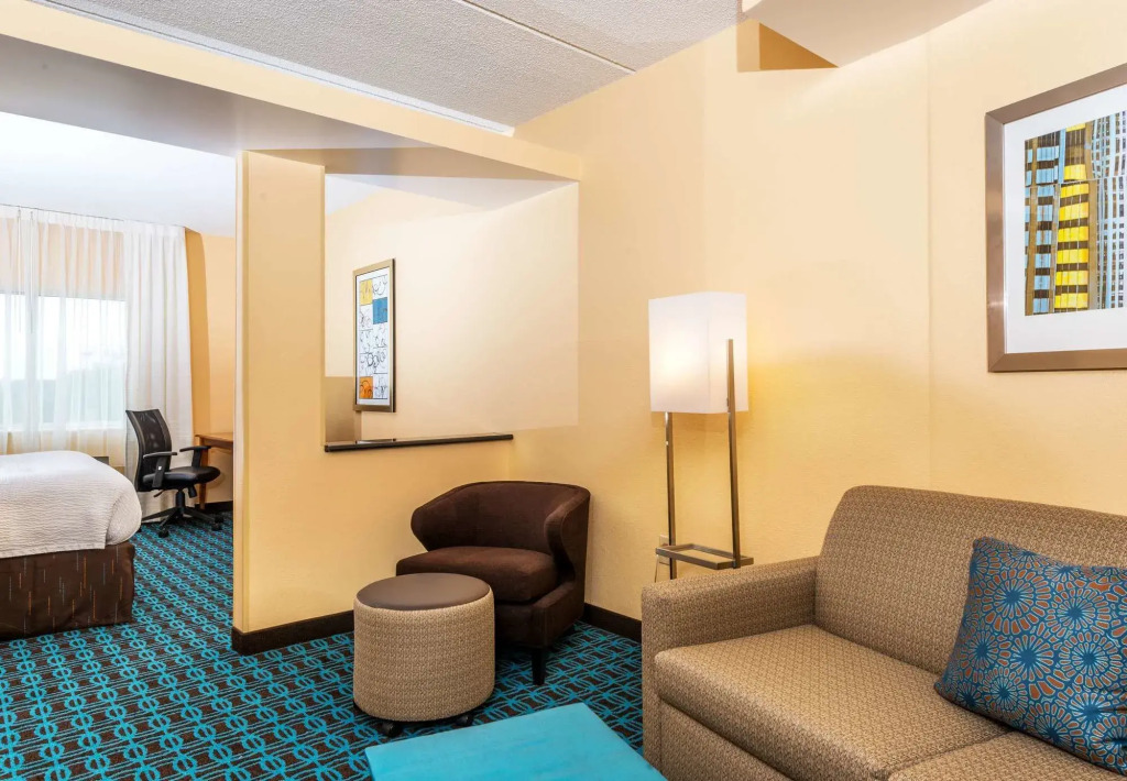 Fairfield Inn & Suites by Marriott Nashville at Opryland