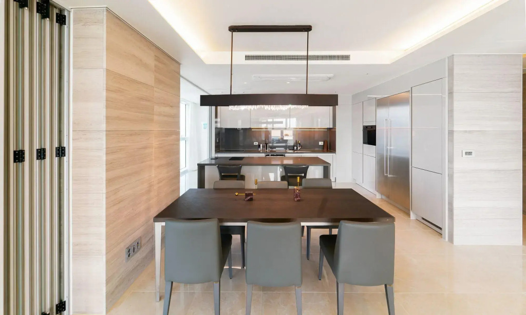 New CZ LCT Residence