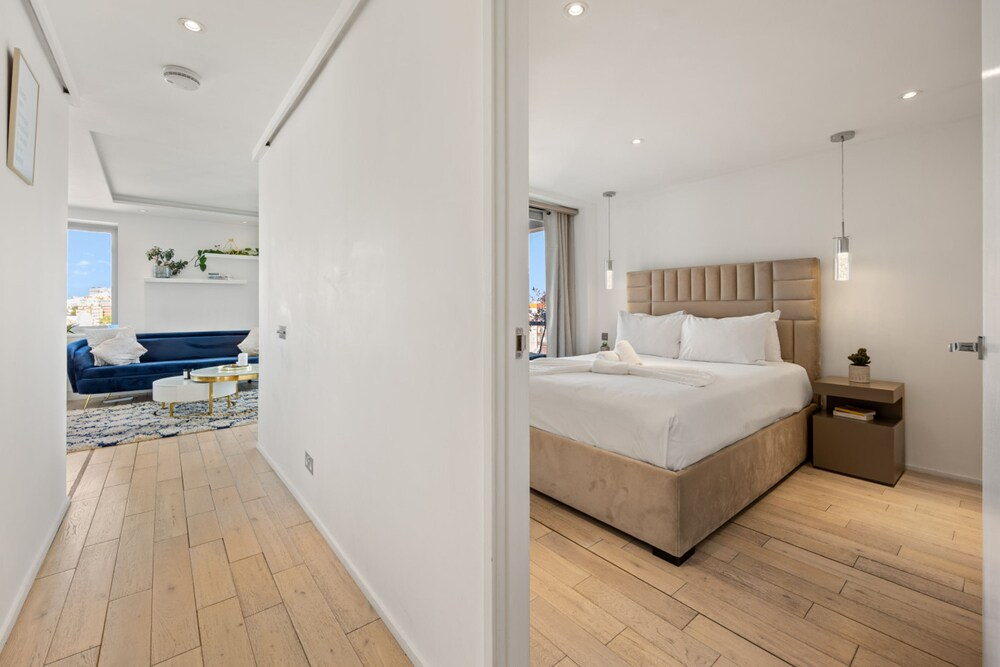Stunning Flat in Chelsea Kings Road With Balcony