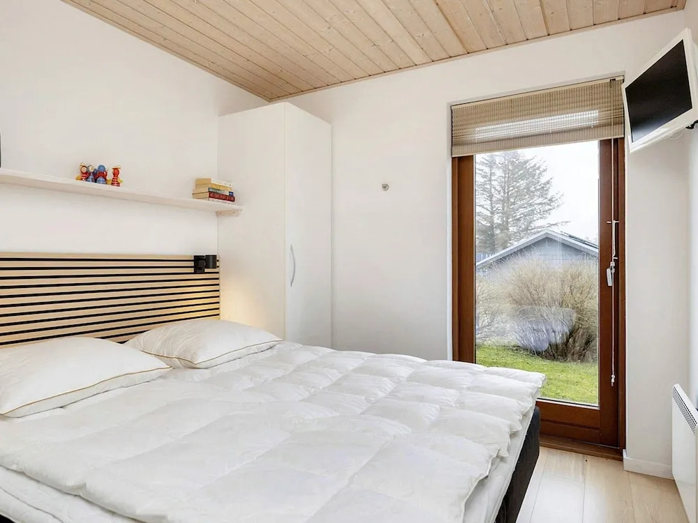 6 Person Holiday Home in Hjorring