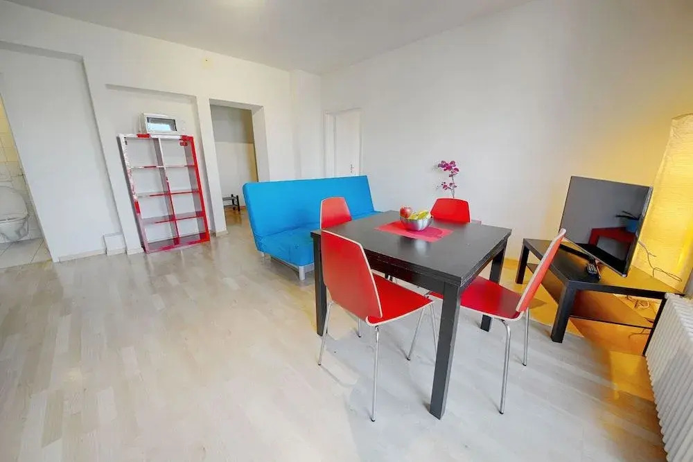 Hitrental Stauffacher Apartments