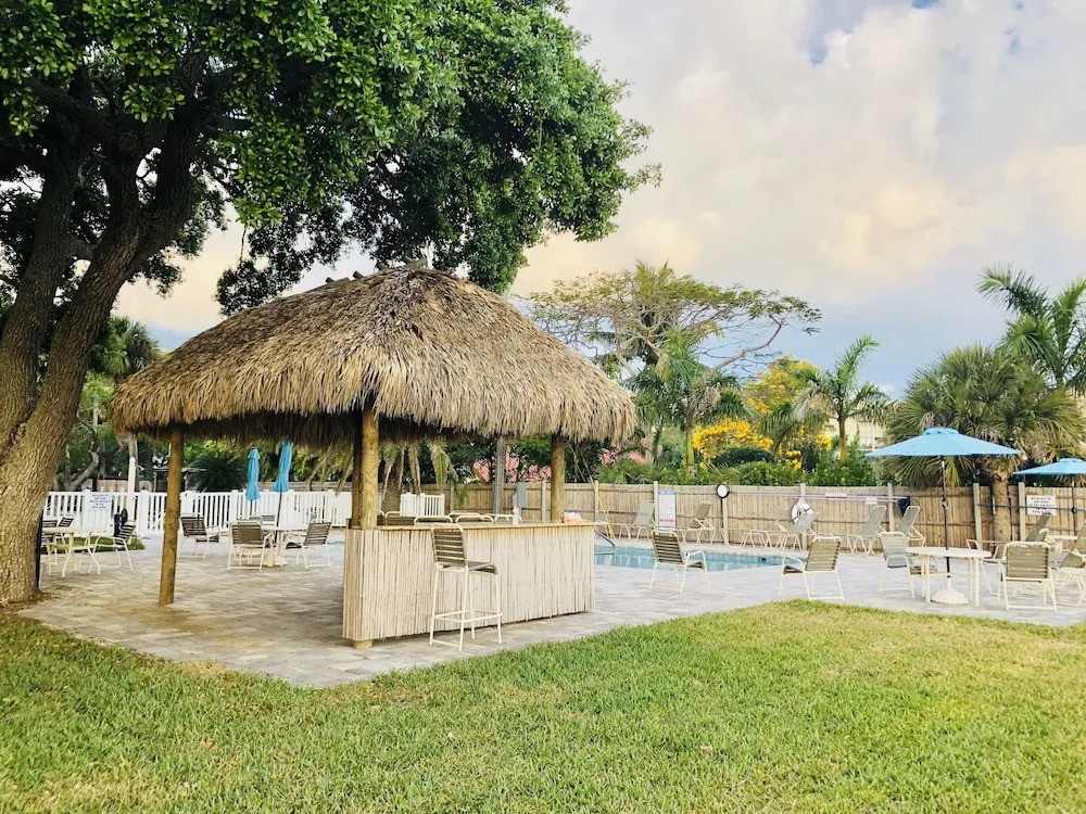 Sea Club II Unit 2A - 3 Br Cottage