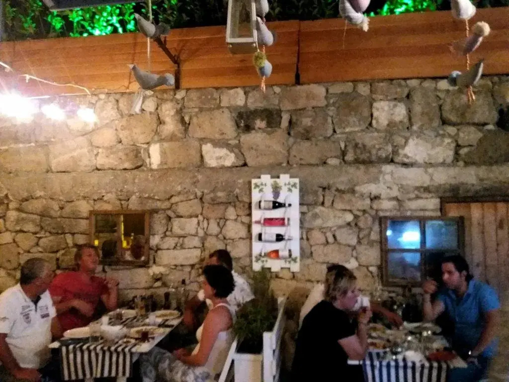 Kosem Konukevi