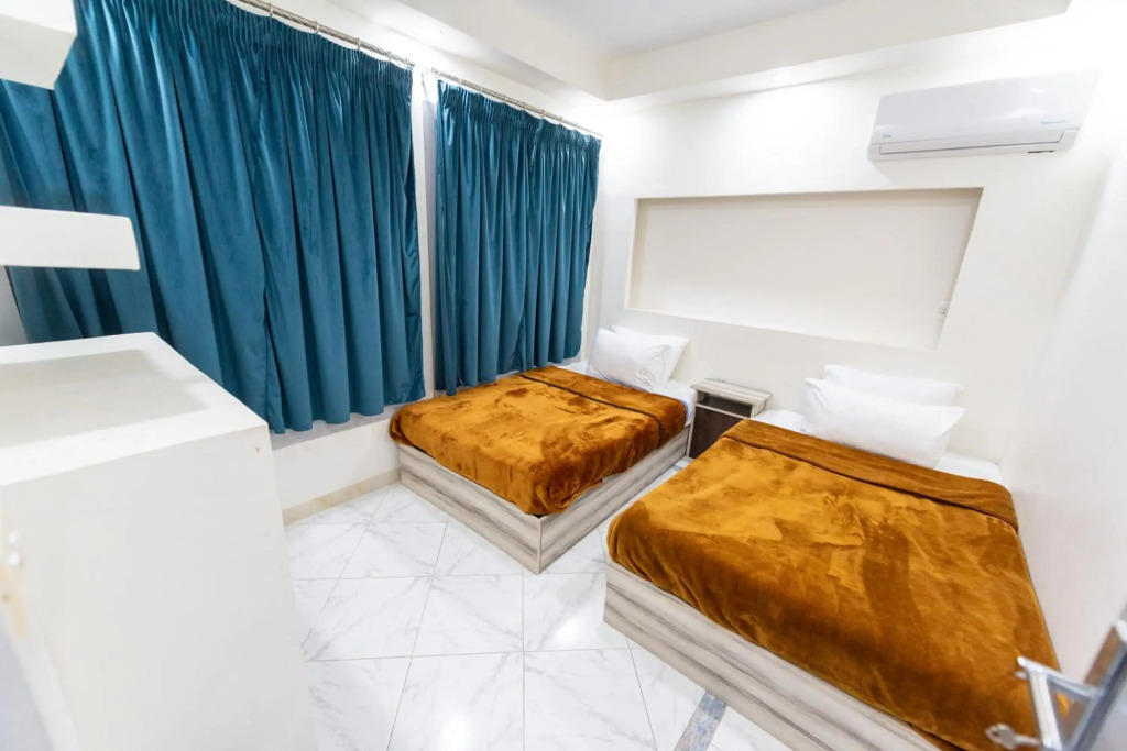 Zafero Studios and Apartments - Families only