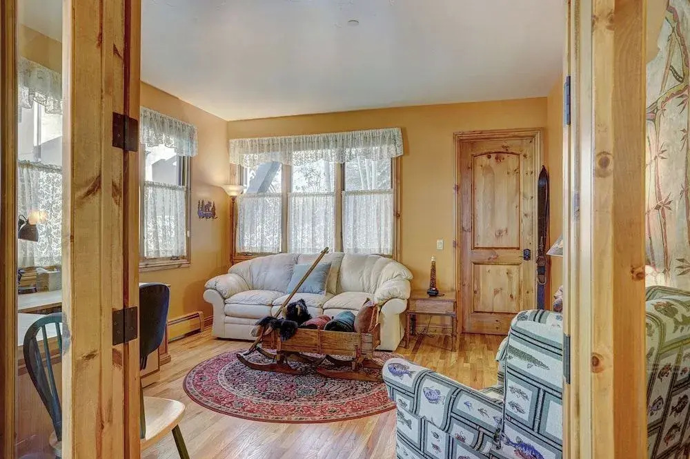 The Perfect Large Family 3 Bedroom Condo by RedAwning