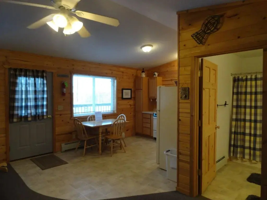 Northern Lights Lodge & Resort