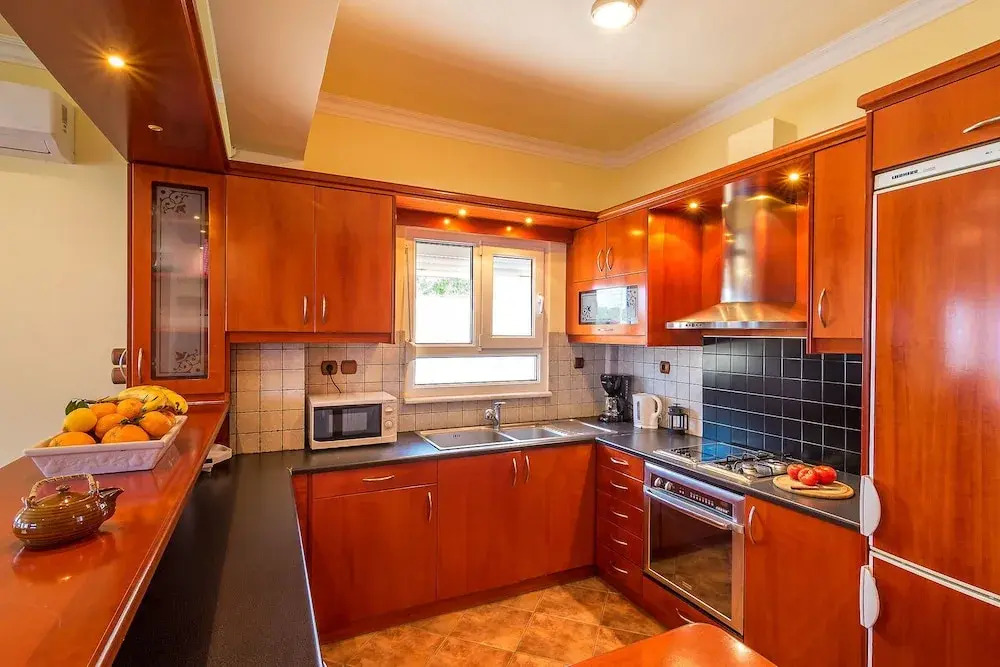 Villa Helen 200m from the beach in Tersanas BY APOKORONAS-VILLAS