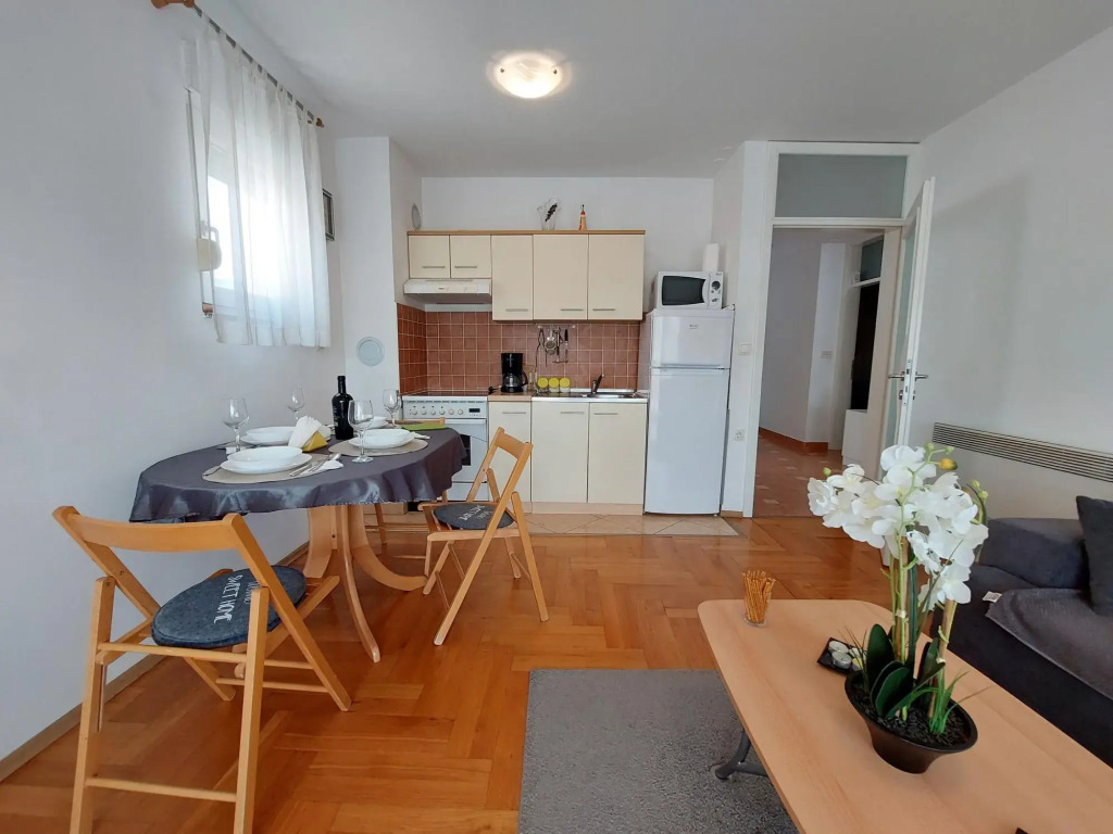 Apartments Kira Crikvenica