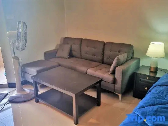 Cozy Studio with Pool View in Vibrant Jomtien
