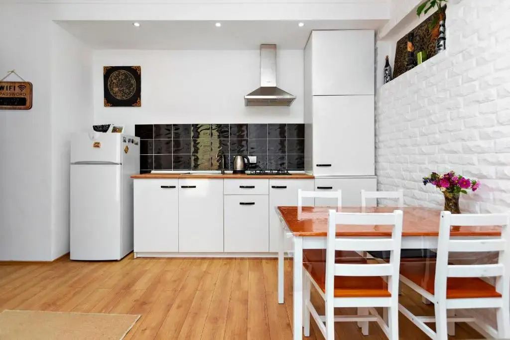 31 Toidze Apartment