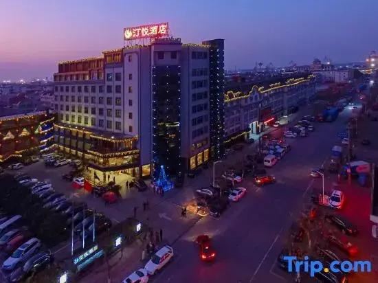 Tingyue Hotel