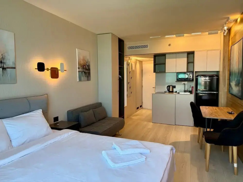 Sea Breeze Apartments