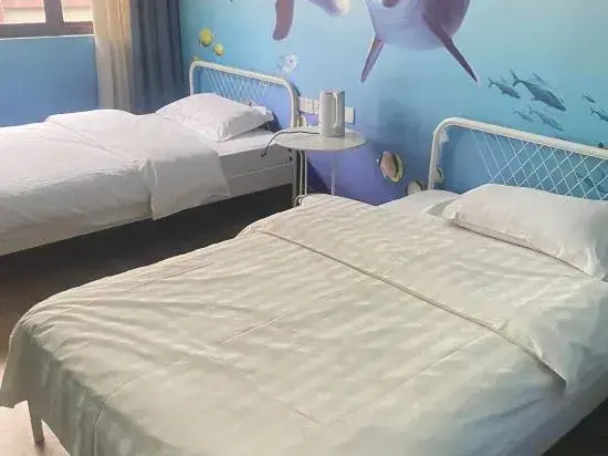Shanghai Yongdian Gaming Hotel (Zhoupu Subway Station Xiao Shanghai Pedestrian Street Branch)