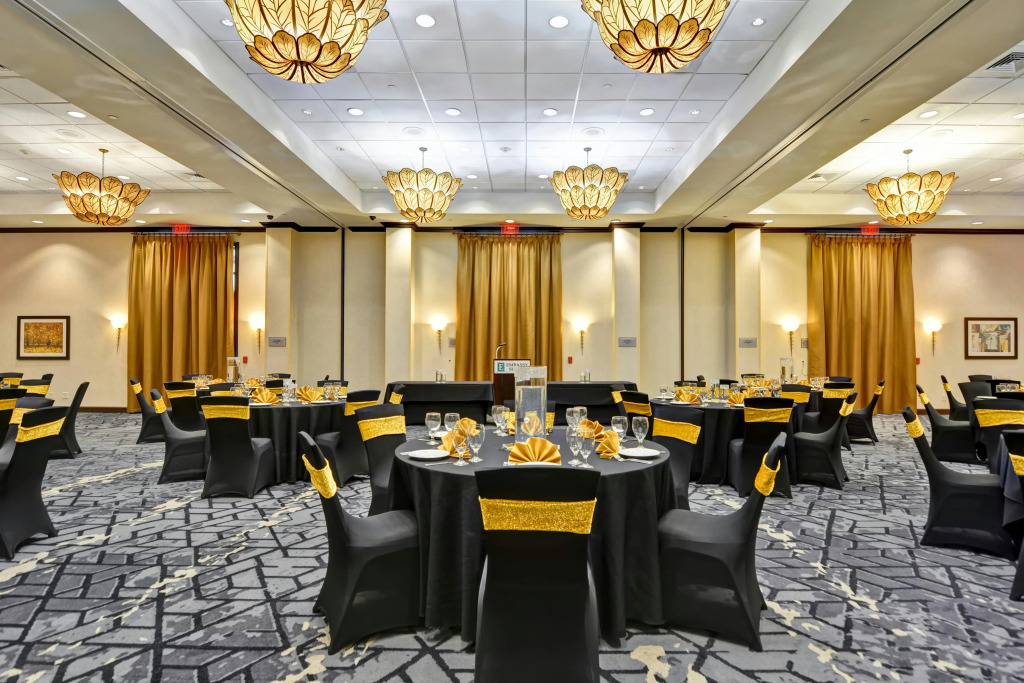 Embassy Suites by Hilton Savannah Airport