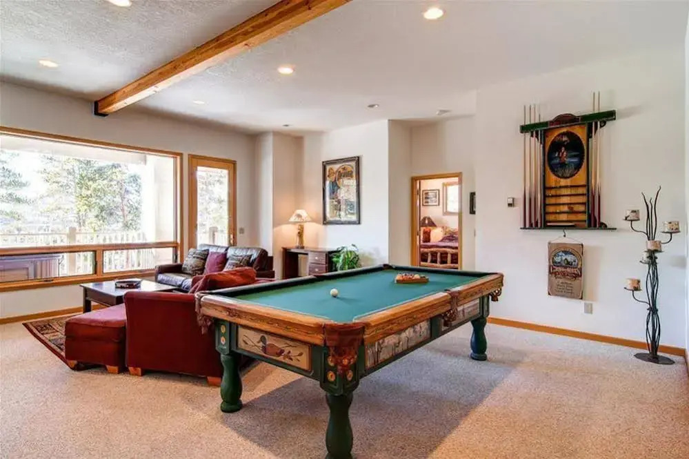 Gold Flake Lodge Main Street By Pinnacle Lodging