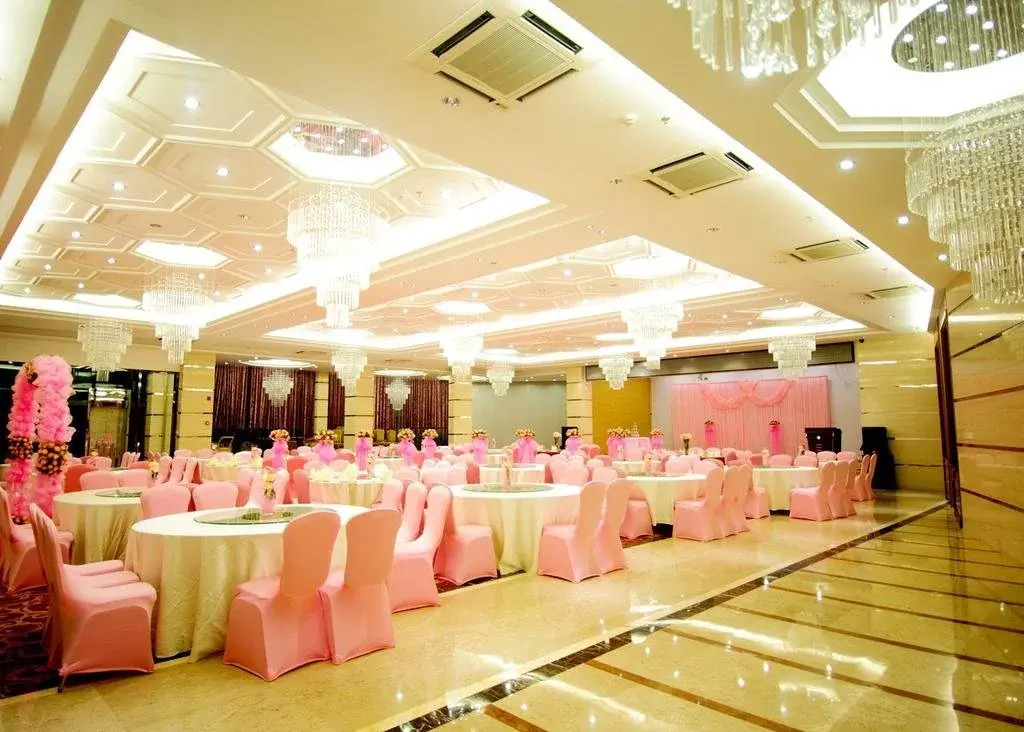 Milan Holiday Hotel