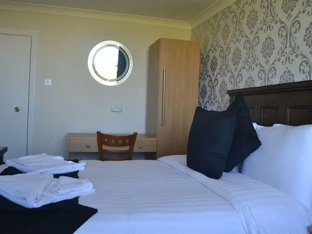 Knowesgate Hotel B&B