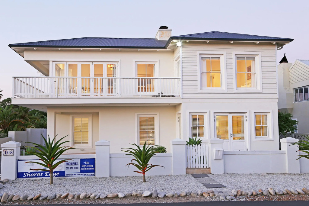 Shores Edge Luxury Oceanfront Home