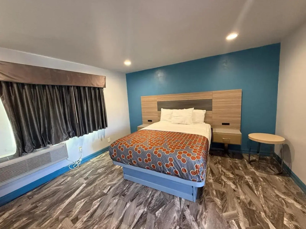 Travel Inn Motel
