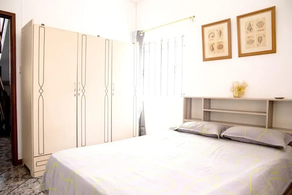 House With 3 Bedrooms in Flic en Flac, With Shared Pool, Enclosed Garden and Wifi