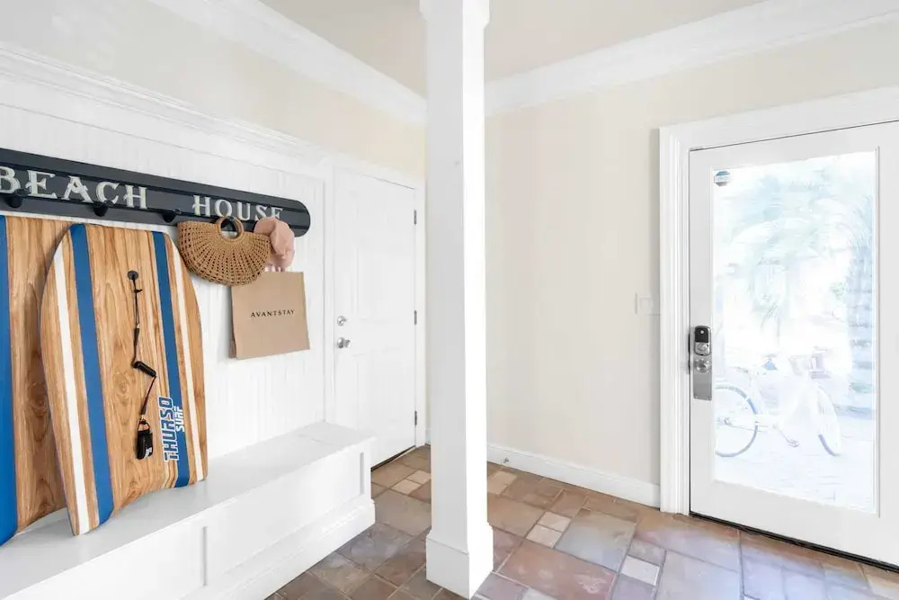 Fin by Avantstay 9 BR Destin Oasis With Pool & Spa Walk to Beach